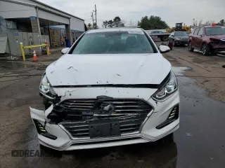 2018 Hyundai Sonata Sport with VIN 5NPE34AF1JH604328, listed as a Copart auction lot 53252525 with 80,276 mi miles and Salvage Title. Bid and sale history available at carsss.com. Image 5.