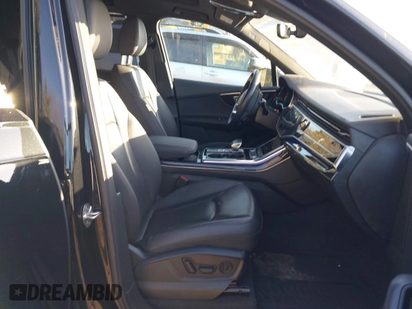 2022 Audi Q7 Premium Plus with VIN WA1LXBF74ND017516, listed as a IAAI auction lot 41814246 with 40,533 mi miles and . Bid and sale history available at DreamBid. Image 5.