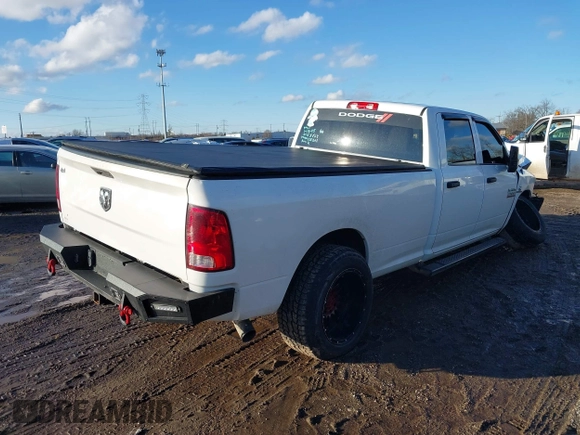 2018 Ram 2500 Tradesman with VIN 3C6UR4HL6JG125201, listed as a IAAI auction lot 41432329 with 181,247 mi miles. Bid and sale history available at carsss.com. Image 4.