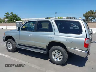 1999 Toyota 4Runner SR5 with VIN JT3GN86R8X0123564, listed as a IAAI auction lot 42174995 with 275,264 mi miles and . Bid and sale history available at DreamBid. Image 14.
