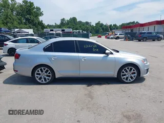 2014 Volkswagen Jetta GLI Autobahn with VIN 3VW5T7AJXEM310901, listed as a IAAI auction lot 42622301 with 139,821 mi miles and . Bid and sale history available at DreamBid. Image 13.