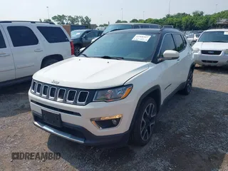 2018 Jeep Compass Limited z VIN 3C4NJCCB6JT308974, wystawiony jako IAAI lot #42468367 z przebiegiem 137 289 mil mil oraz . Historia ofert i sprzedaży dostępna na DreamBid. Obrazek 6.