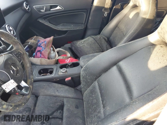 2018 Mercedes-Benz CLA 250 with VIN WDDSJ4EB2JN517401, listed as a IAAI auction lot 40600179 with Not Provided miles and . Bid and sale history available at DreamBid. Image 6.