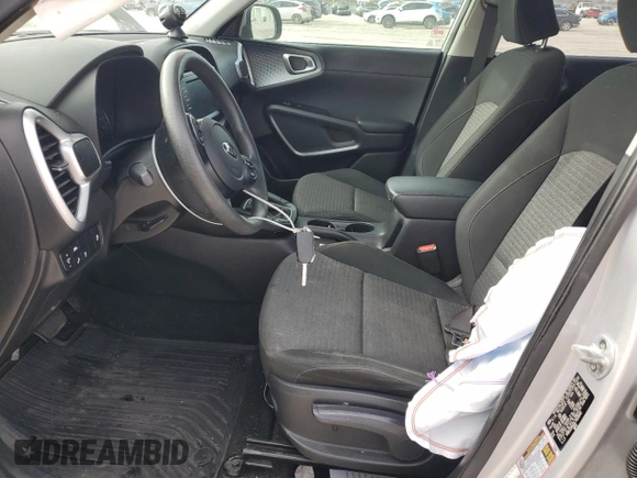 2020 Kia Soul X-Line with VIN KNDJ23AU0L7021640, listed as a Copart auction lot 88865015 with 59,704 mi miles and Salvage Title. Bid and sale history available at carsss.com. Image 7.