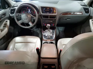 2010 Audi Q5 Prestige z VIN WA1VKAFP0AA009068, wystawiony jako Copart lot #58255995 z przebiegiem 134 075 mil mil oraz Szkoda całkowita • Salvage title. Historia ofert i sprzedaży dostępna na DreamBid. Obrazek 8.