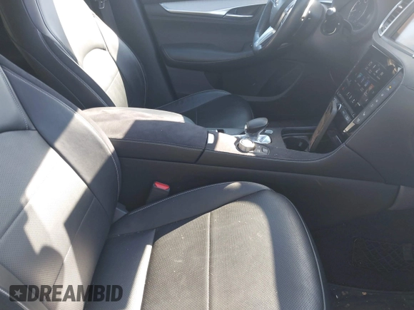 2019 Infiniti QX50 Essential z VIN 3PCAJ5M35KF120657, wystawiony jako IAAI lot #42072946 z przebiegiem 78 042 mil mil oraz . Historia ofert i sprzedaży dostępna na DreamBid. Obrazek 5.