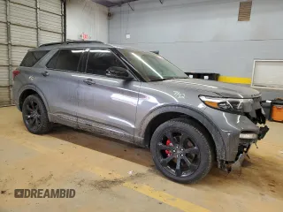 2024 Ford Explorer ST with VIN 1FM5K8GC1RGA79094, listed as a Copart auction lot 42359005 with 11,740 mi miles and Salvage Title. Bid and sale history available at carsss.com. Image 4.