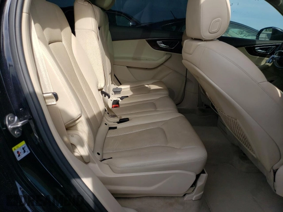 2017 Audi Q7 Premium Plus with VIN WA1LAAF70HD020610, listed as a Copart auction lot 52997525 with 129,215 mi miles and Clean Title. Bid and sale history available at carsss.com. Image 11.