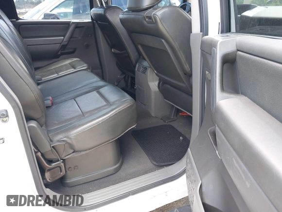 2007 Nissan Titan LE с VIN 1N6AA07BX7N212925, выставлен на аукционе IAAI как лот 42517184 с пробегом 147 671 миль миль и . История ставок и продаж доступна на DreamBid. Изображение 8.