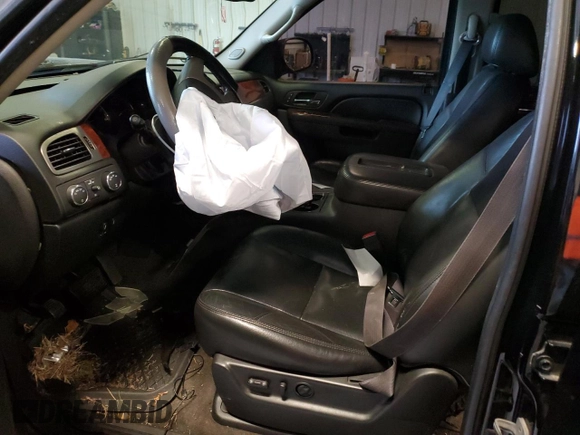 2011 GMC Yukon SLT with VIN 1GKS2CE05BR139136, listed as a Copart auction lot 89395985 with 245,690 mi miles and Salvage Title. Bid and sale history available at carsss.com. Image 7.