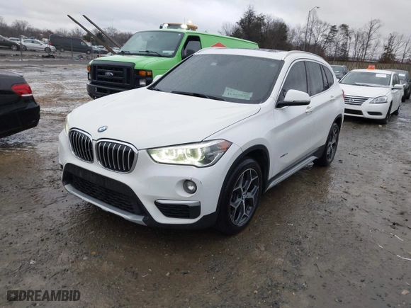 2016 BMW X1 xDrive28i with VIN WBXHT3C35GP881106, listed as a IAAI auction lot 41469920 with 161,110 mi miles. Bid and sale history available at carsss.com. Image 17.