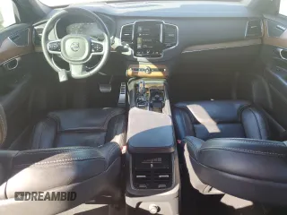 2017 Volvo XC90 Inscription with VIN YV4BC0PL1H1177966, listed as a Copart auction lot 82644894 with 42,783 mi miles and Salvage Title. Bid and sale history available at carsss.com. Image 8.