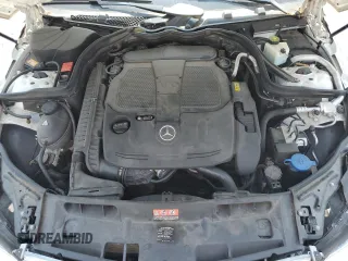 2013 Mercedes-Benz C 300 Sport с VIN WDDGF8AB8DG146385, выставлен на аукционе Copart как лот 60044345 с пробегом 86 768 миль миль и Чистый • Clean title. История ставок и продаж доступна на DreamBid. Изображение 11.