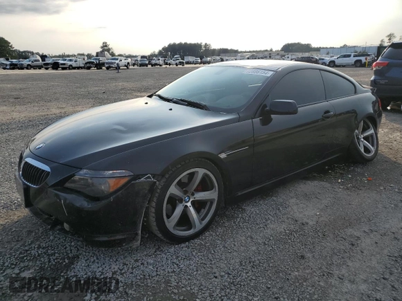 2007 BMW 6 Series 650i z VIN WBAEH13577CR52351, wystawiony jako Copart lot #72886154 z przebiegiem 77 410 mil mil oraz Szkoda całkowita • Salvage title. Historia ofert i sprzedaży dostępna na DreamBid. Obrazek 1.