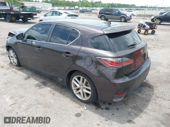 2014 Lexus CT 200h с VIN JTHKD5BH7E2188605, выставлен на аукционе IAAI как лот 42467874 с пробегом 128 837 миль миль и . История ставок и продаж доступна на DreamBid. Изображение 3.
