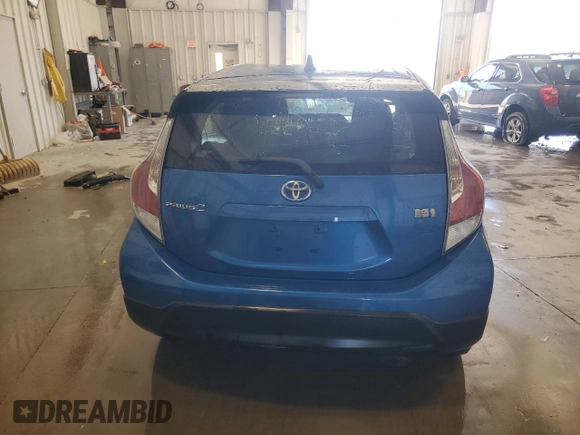 2017 Toyota Prius One with VIN JTDKDTB3XH1590946, listed as a Copart auction lot 55659035 with 93,192 mi miles and Salvage title. Bid and sale history available at DreamBid. Image 6.