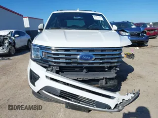 2020 Ford Expedition XLT with VIN 1FMJU1HT7LEA93938, listed as a IAAI auction lot 41461520 with 39,977 mi miles. Bid and sale history available at carsss.com. Image 12.