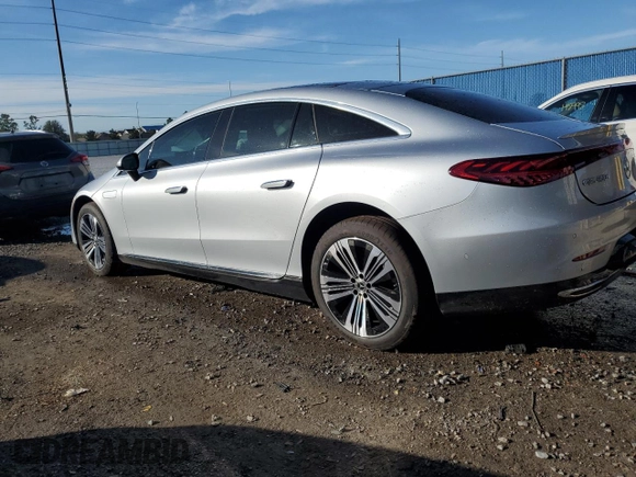 2022 Mercedes-Benz EQS 450+ z VIN W1KCG2DB9NA005060, wystawiony jako Copart lot #86318344 z przebiegiem Nie podano mil oraz Szkoda całkowita • Salvage title. Historia ofert i sprzedaży dostępna na DreamBid. Obrazek 2.