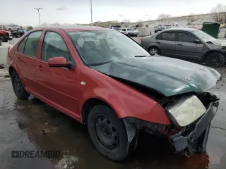 2000 Volkswagen Jetta z VIN 3VWSC29M3YM147999, wystawiony jako Copart lot #49829125 z przebiegiem 146 787 mil mil oraz Szkoda całkowita • Salvage title. Historia ofert i sprzedaży dostępna na DreamBid. Obrazek 4.