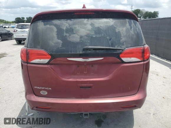 2017 Chrysler Pacifica Touring with VIN 2C4RC1DG1HR509799, listed as a Copart auction lot 55538915 with 165,929 mi miles and Clean Title. Bid and sale history available at DreamBid. Image 6.