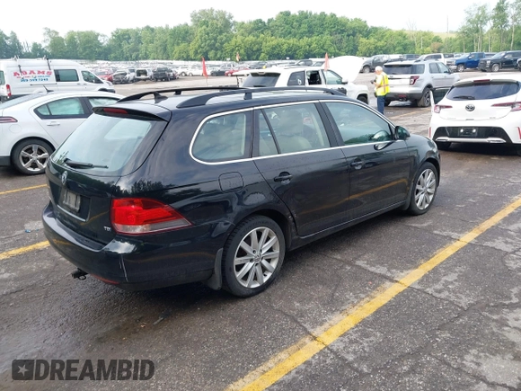 2013 Volkswagen Jetta TDI w/Sunroof & Nav with VIN 3VWPL7AJ7DM691954, listed as a IAAI auction lot 42395456 with 91,331 mi miles and . Bid and sale history available at DreamBid. Image 4.