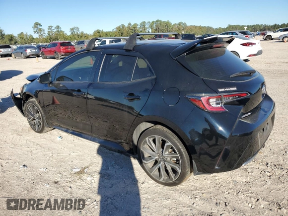 2022 Toyota Corolla Hatchback SE with VIN JTNB4MBE1N3155087, listed as a Copart auction lot 80633534 with 43,279 mi miles and Clean Title. Bid and sale history available at carsss.com. Image 2.