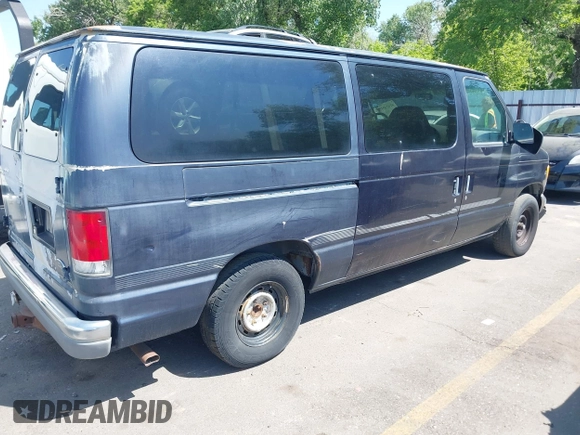 2000 Ford Econoline Passenger XL with VIN 1FMRE11L2YHB12900, listed as a IAAI auction lot 42424039 with 160,366 mi miles and . Bid and sale history available at DreamBid. Image 4.
