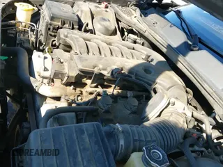 2010 Dodge Challenger SE с VIN 2B3CJ4DV8AH323251, выставлен на аукционе IAAI как лот 43469492 с пробегом 254 007 миль миль и . История ставок и продаж доступна на DreamBid. Изображение 12.