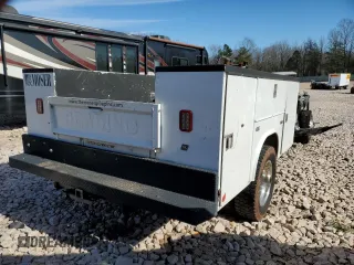 2018 Ford Super Duty F-450 DRW XL with VIN 1FD0W4HT1JEC82069, listed as a Copart auction lot 44955535 with 0 mi miles and Non Repairable. Bid and sale history available at carsss.com. Image 3.