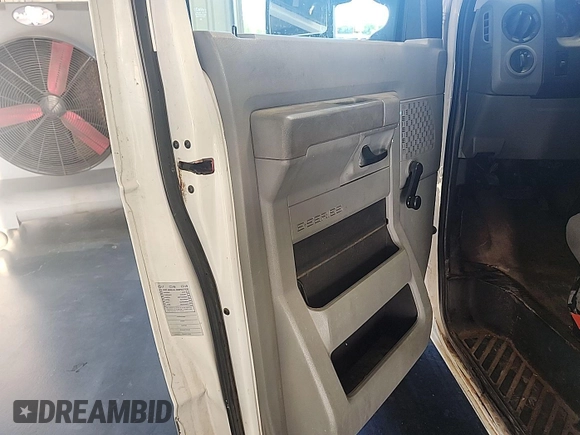 2010 Ford Econoline Cargo Commercial with VIN 1FTNE2EW4ADA72071, listed as a IAAI auction lot 42598880 with 186,263 mi miles and . Bid and sale history available at DreamBid. Image 6.