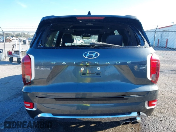 2020 Hyundai Palisade Limited with VIN KM8R5DHE4LU118206, listed as a IAAI auction lot 40976256 with Not provided miles and . Bid and sale history available at DreamBid. Image 16.