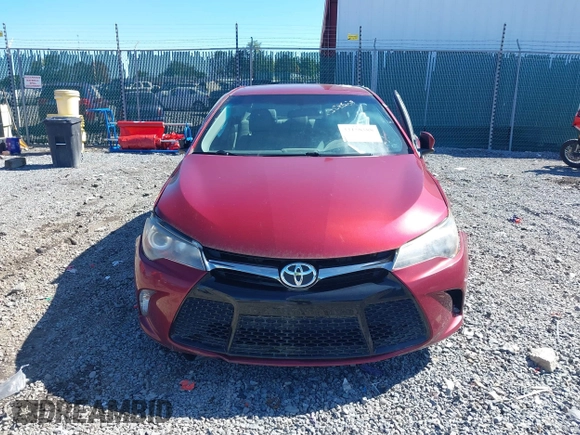 2017 Toyota Camry XLE z VIN 4T1BF1FK9HU699893, wystawiony jako IAAI lot #33158588 z przebiegiem 139 476 mil mil oraz . Historia ofert i sprzedaży dostępna na DreamBid. Obrazek 13.