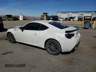 2017 Toyota 86 z VIN JF1ZNAA18H8707260, wystawiony jako Copart lot #45957555 z przebiegiem 83 480 mil mil oraz Szkody całkowita. Historia ofert i sprzedaży dostępna na DreamBid. Obrazek 2.