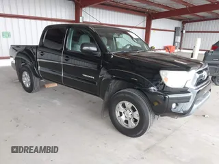 2013 Toyota Tacoma PreRunner z VIN 3TMJU4GN0DM150193, wystawiony jako IAAI lot #41781343 z przebiegiem 91 825 mil mil oraz . Historia ofert i sprzedaży dostępna na DreamBid. Obrazek 1.