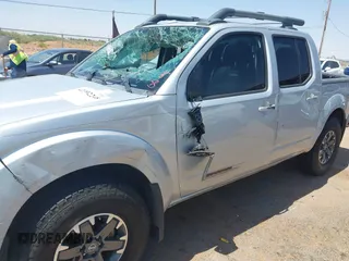 2017 Nissan Frontier SV with VIN 1N6AD0EV8HN771380, listed as a IAAI auction lot 42392248 with 104,192 mi miles and . Bid and sale history available at DreamBid. Image 19.