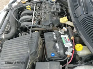 2002 Dodge Neon ES z VIN 1B3ES56C12D613675, wystawiony jako IAAI lot #41531666 z przebiegiem 160 671 mil mil oraz . Historia ofert i sprzedaży dostępna na DreamBid. Obrazek 19.