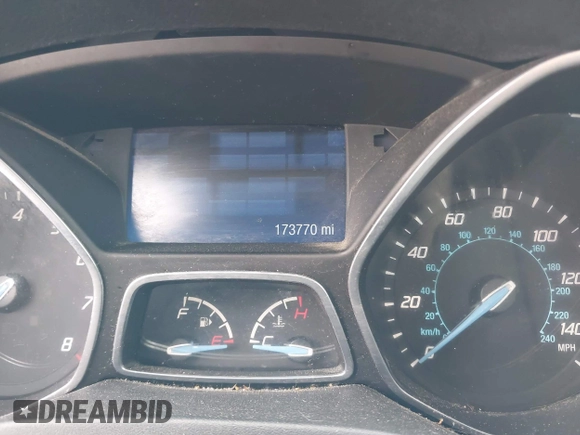 2014 Ford Focus SE with VIN 1FADP3F2XEL284465, listed as a IAAI auction lot 41903937 with 173,770 mi miles. Bid and sale history available at carsss.com. Image 7.