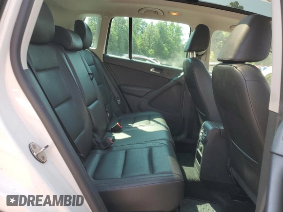 2012 Volkswagen Tiguan SEL with VIN WVGAV7AX0CW535644, listed as a Copart auction lot 54335534 with 156,079 mi miles and Salvage Title. Bid and sale history available at DreamBid. Image 11.