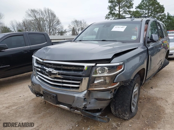 2019 Chevrolet Tahoe LT with VIN 1GNSKBKC8KR283954, listed as a IAAI auction lot 41587485 with 110,631 mi miles. Bid and sale history available at carsss.com. Image 6.