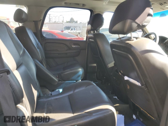2010 GMC Yukon Denali with VIN 1GKUCEEF7AR129003, listed as a Copart auction lot 42192735 with 227,205 mi miles and Clean Title. Bid and sale history available at carsss.com. Image 6.