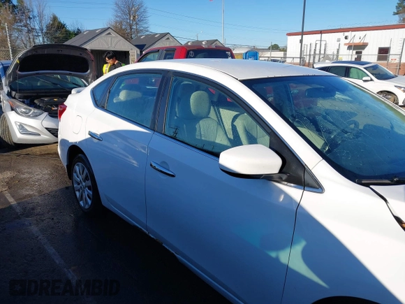 2016 Nissan Sentra SV with VIN 3N1AB7AP4GY269432, listed as a IAAI auction lot 41816596 with 108,600 mi miles and . Bid and sale history available at DreamBid. Image 13.
