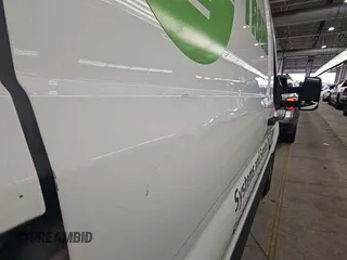 2019 Ford Transit z VIN 1FTYR1YG8KKB48131, wystawiony jako IAAI lot #42624631 z przebiegiem 115 298 mil mil oraz . Historia ofert i sprzedaży dostępna na DreamBid. Obrazek 12.