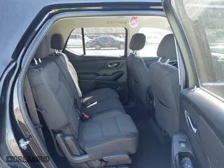 2020 Chevrolet Traverse LS with VIN 1GNERFKW2LJ183763, listed as a IAAI auction lot 41840685 with 60,323 mi miles. Bid and sale history available at carsss.com. Image 8.
