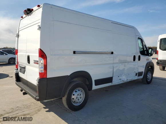 2022 Ram ProMaster Cargo Van with VIN 3C6LRVDG8NE130993, listed as a Copart auction lot 84215534 with 35,597 mi miles and Salvage Title. Bid and sale history available at carsss.com. Image 3.