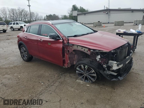 2017 Infiniti QX30 Luxury with VIN SJKCH5CR4HA035947, listed as a Copart auction lot 46508454 with 96,555 mi miles and Salvage Title. Bid and sale history available at carsss.com. Image 4.