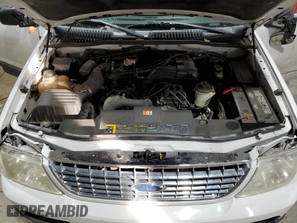 2003 Ford Explorer XLT with VIN 1FMZU73K93ZB21963, listed as a Copart auction lot 88741385 with 135,746 mi miles and Clean title. Bid and sale history available at DreamBid. Image 14.