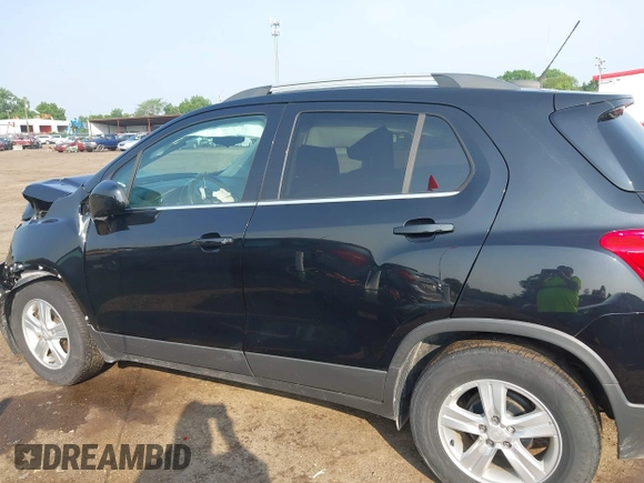 2020 Chevrolet Trax LT with VIN 3GNCJLSB4LL232237, listed as a IAAI auction lot 42481748 with 46,970 mi miles and . Bid and sale history available at DreamBid. Image 14.