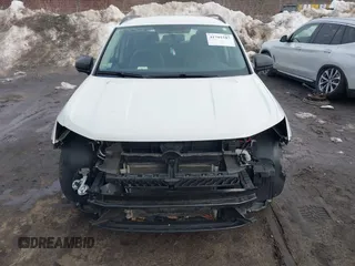 2022 Volkswagen Taos S с VIN 3VVAX7B21NM043209, выставлен на аукционе IAAI как лот 41701587 с пробегом 67 647 миль миль и . История ставок и продаж доступна на DreamBid. Изображение 13.