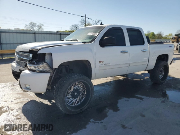 2011 Chevrolet Silverado 1500 LT with VIN 3GCPKSE30BG192400, listed as a Copart auction lot 53312825 with 150,661 mi miles and Salvage Title. Bid and sale history available at DreamBid. Image 1.