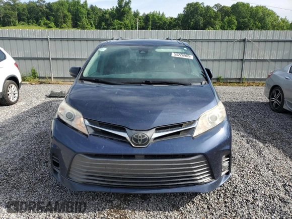 2018 Toyota Sienna XLE Auto Access Seat с VIN 5TDYZ3DC2JS938076, выставлен на аукционе Copart как лот 55226985 с пробегом 222 834 миль миль и Списание • Salvage title. История ставок и продаж доступна на DreamBid. Изображение 5.